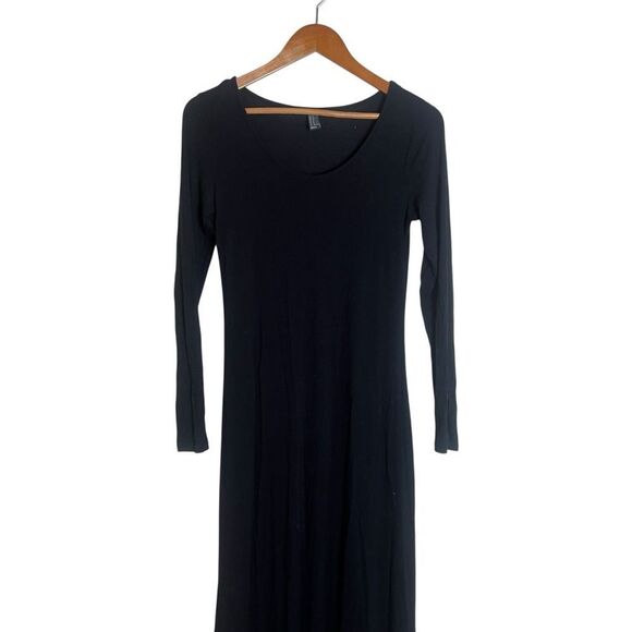 3 for $30! Forever 21 black long sleeve maxi dress. - Picture 2 of 7